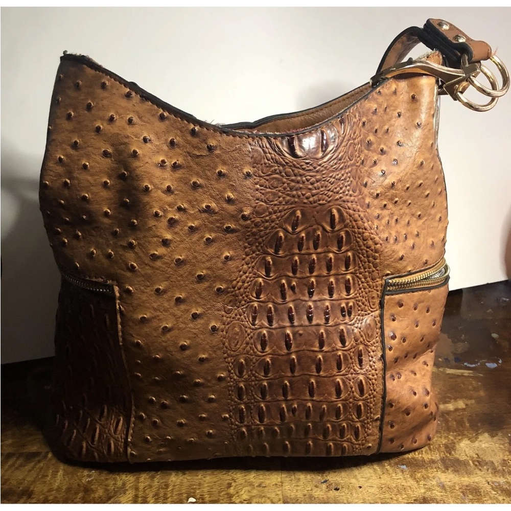 Jen&Co Faux Ostrich Brown Leather Purse